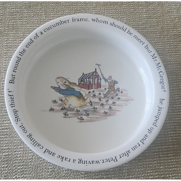Vintage Wedgwood Beatrix Potter Peter Rabbit Porridge Bowl 6.5"  England - Picture 2 of 6